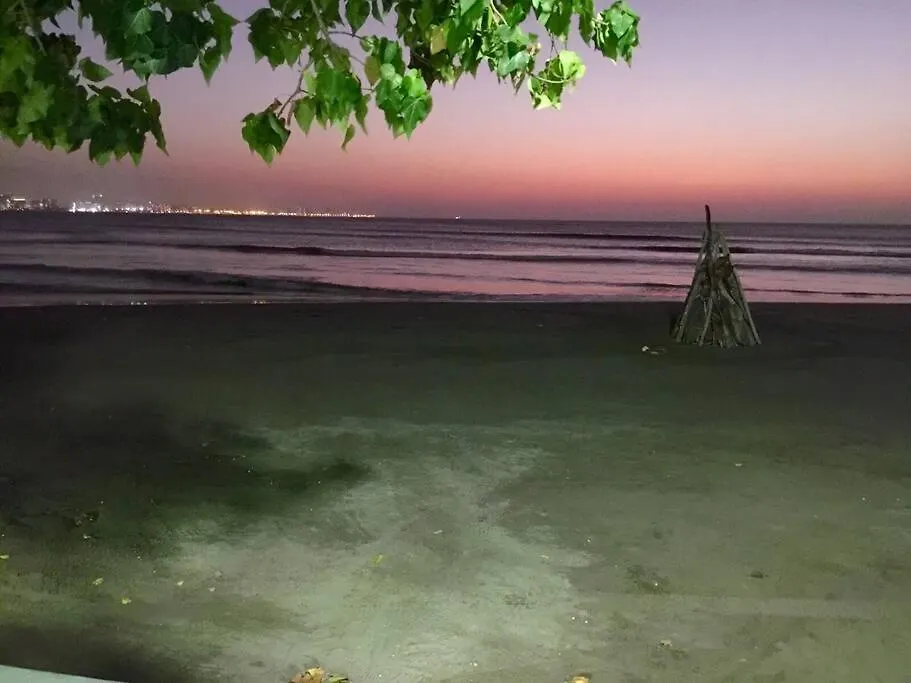 Dhozt Marlinda Beach House. Cartagena Colombia