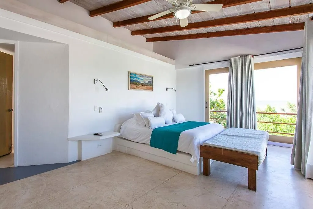Dhozt Marlinda Beach House. Cartagena Colombia